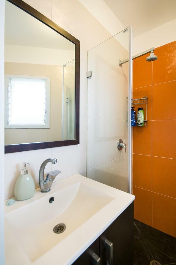 Homey Suite In Zichron Yaakov 지크론 야코브 외부 사진
