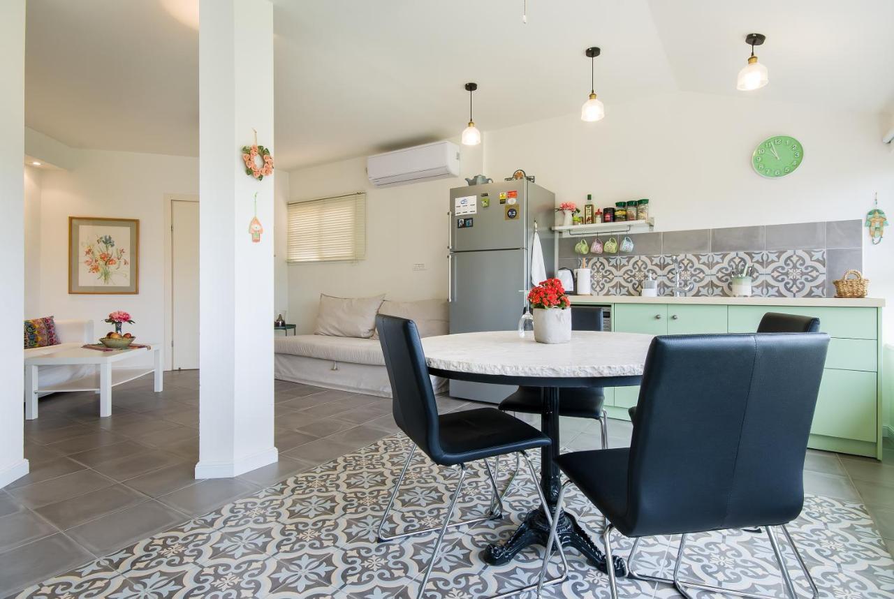 Homey Suite In Zichron Yaakov 지크론 야코브 외부 사진